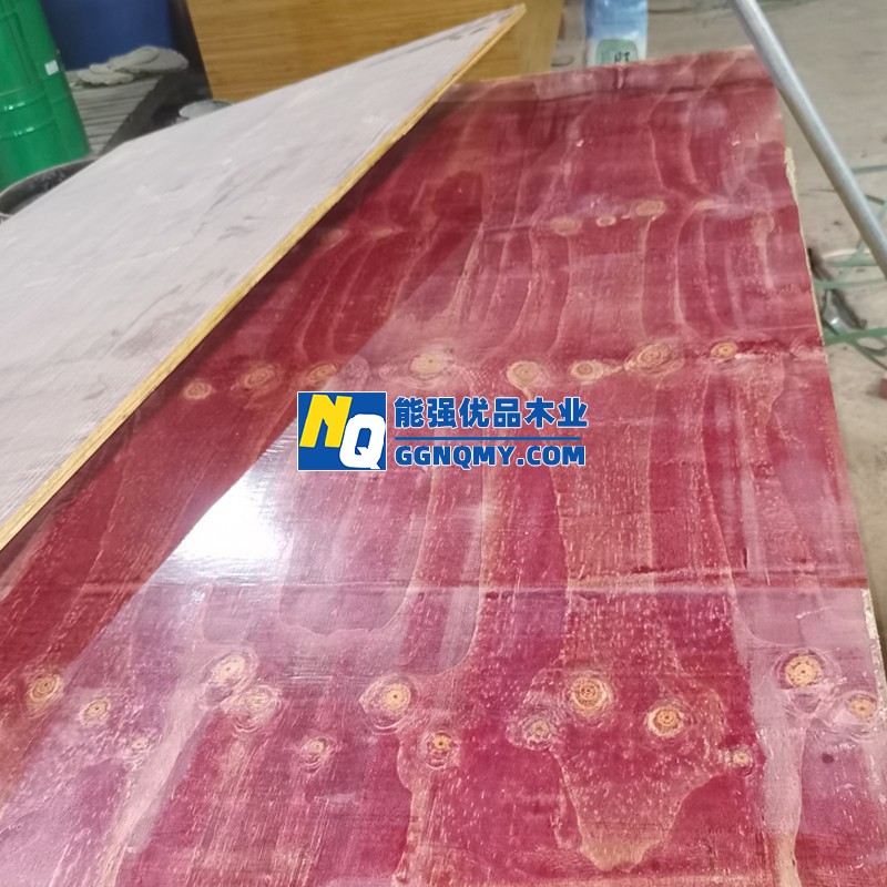 1700984663325369